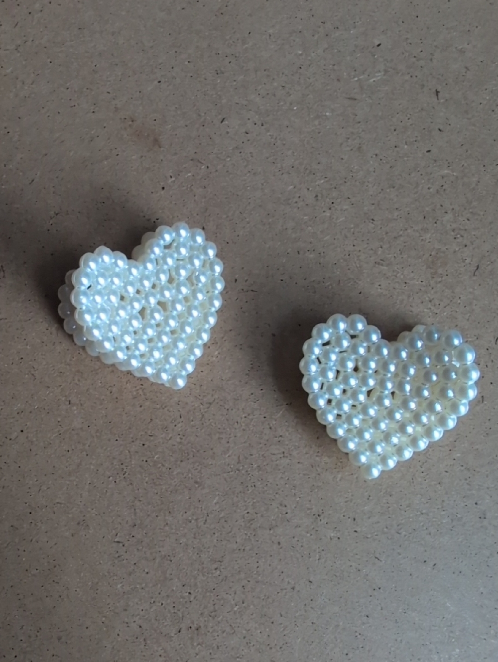 Pearl Heart Hair Clips - White